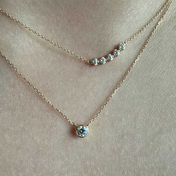 Natural Bezel Set Diamond Pendant Necklace / 18K Solid Gold / 16in Cable Chain - Picture 4 of 13